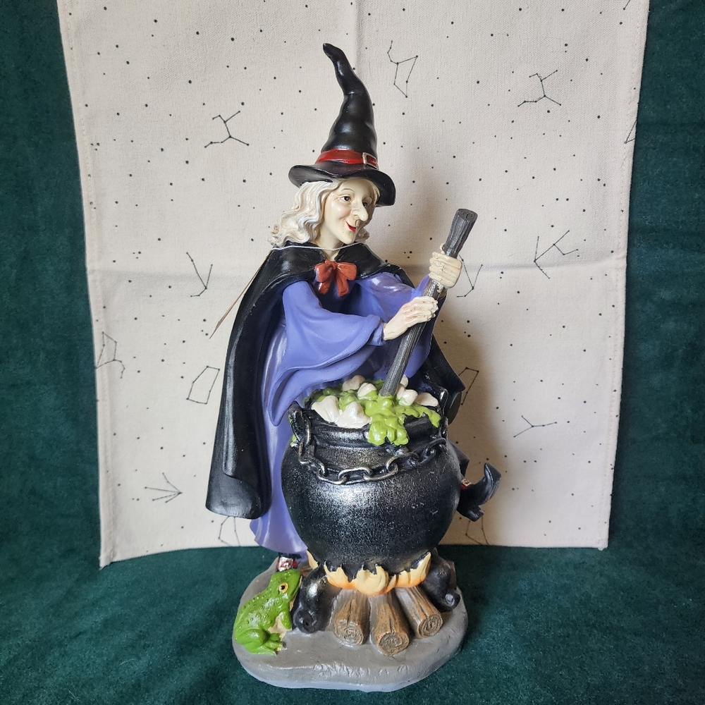 Witch Crafters' Cauldron Witch